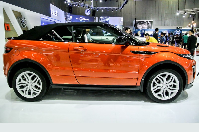 “Soi” mui tran Range Rover Evoque gia 3,5 ty tai VN-Hinh-2